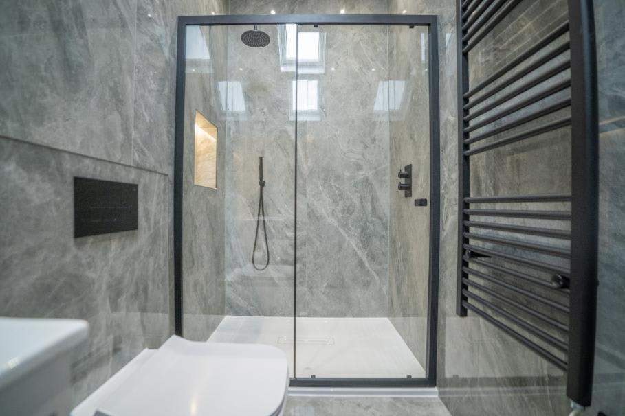 Modern 1-bed Flat In Holloway For Professionals Londra